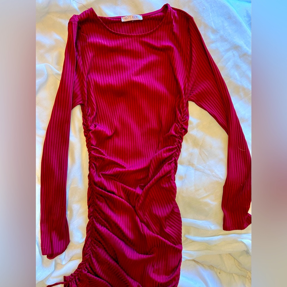 Women’s ruched dress M